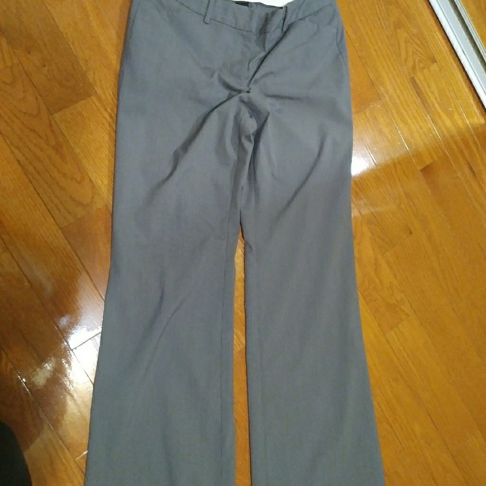Body by Victoria dress pants size 6